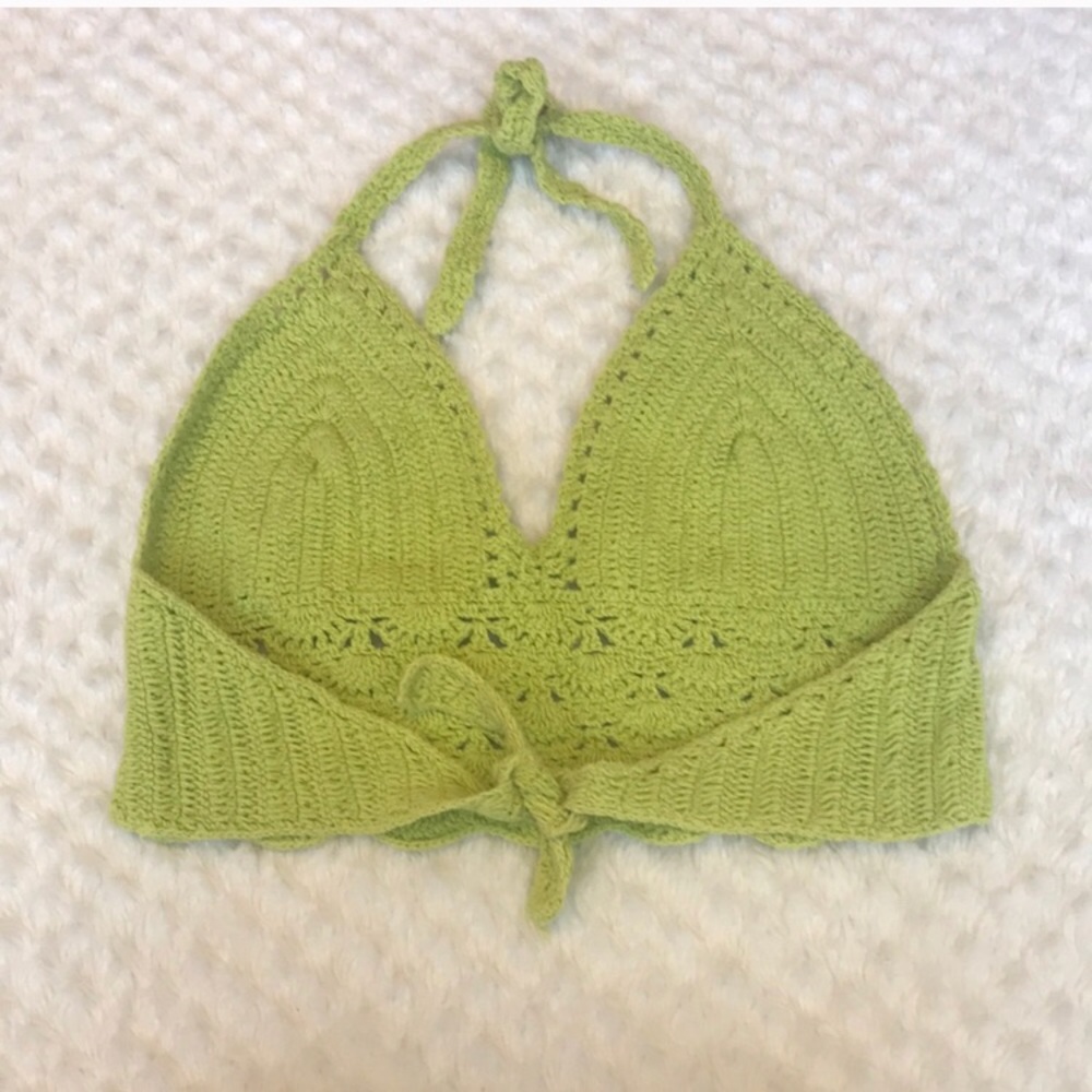 crop top - Picture 3 of 3